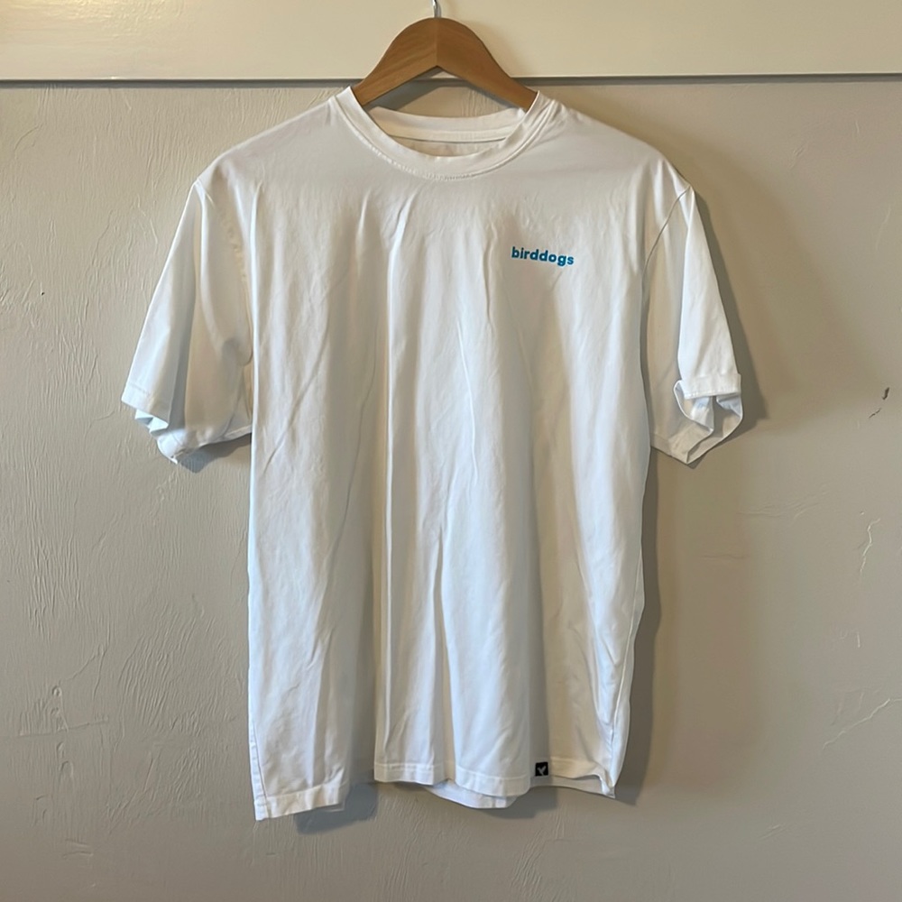 Bird Dogs Rear Graphic tee - Size Medium